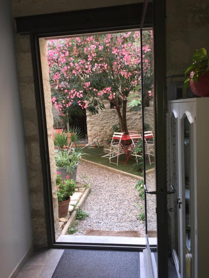 Chambre Sur Jardin Secret - Avignon Centre - Climatisee מראה חיצוני תמונה